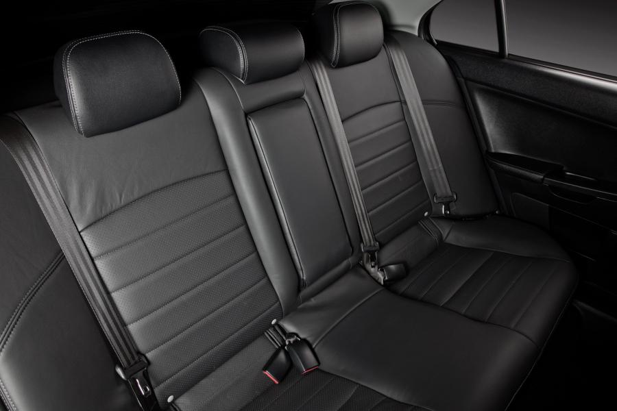  Mitsubishi Lancer Evolution X MR Touring 2012 года  (фото 9 из 34)